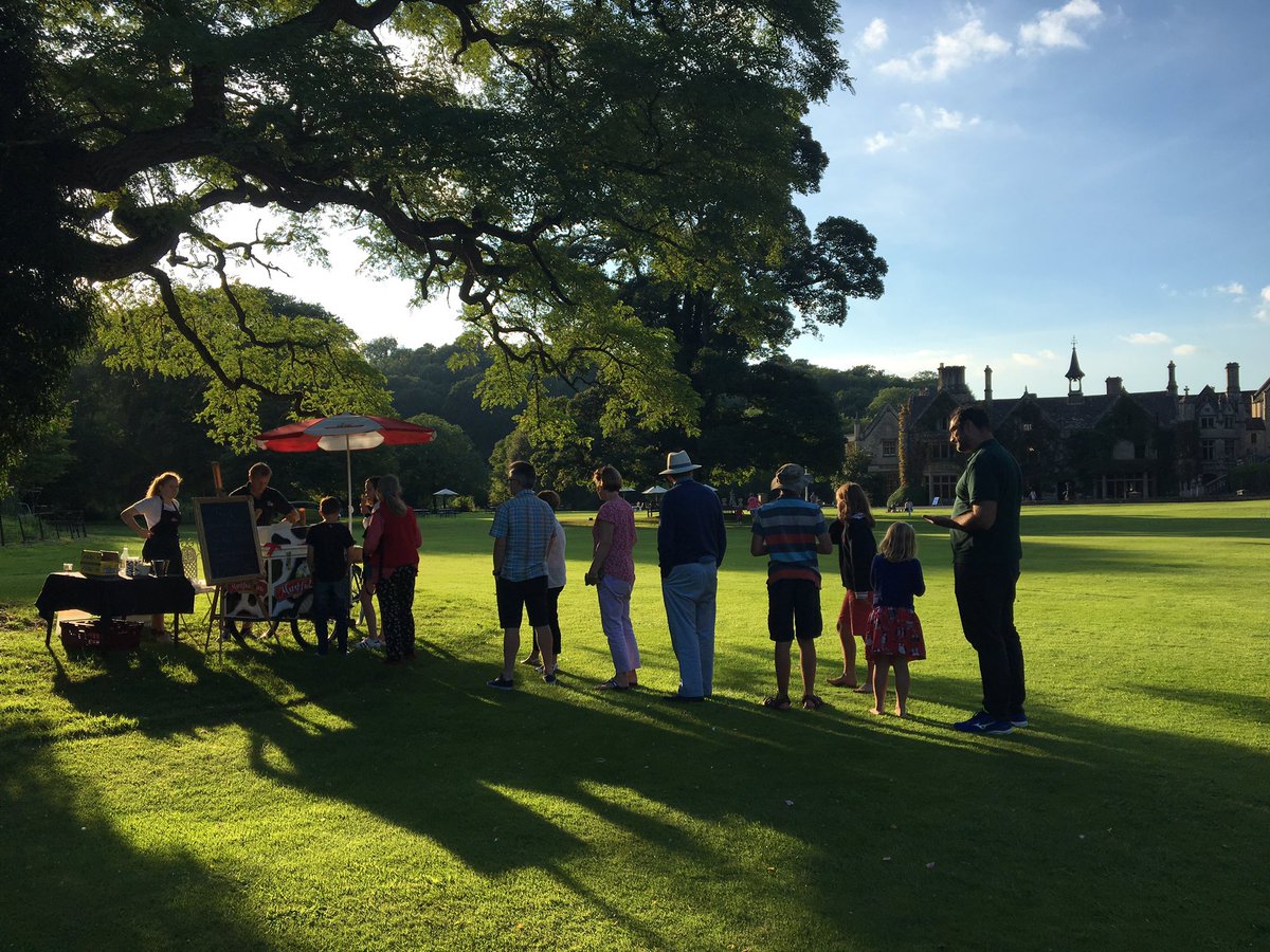 Gorgeous summers eve <a href="/TheManorHouse/">Hayley Upward</a> - and <a href="/icecream_events/">Ice Cream Events</a> in huge demand 🍦🍦🍦