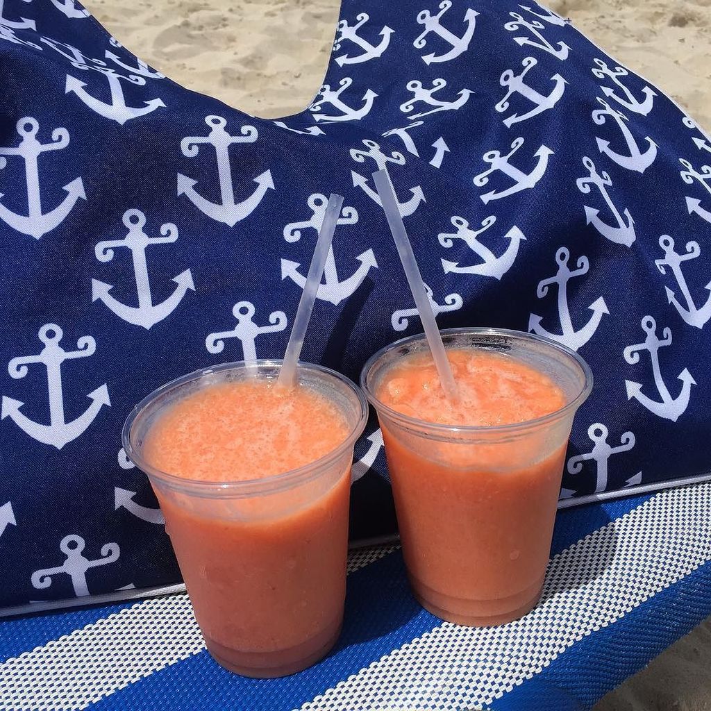 EatSleepCruise's tweet photo. @royalcaribbeanblog we had a few labadoozies for you today! #OasisoftheSeas #cruise #eatsl… https://t.co/ycfrJgG8EJ https://t.co/pX6iFJD1nx