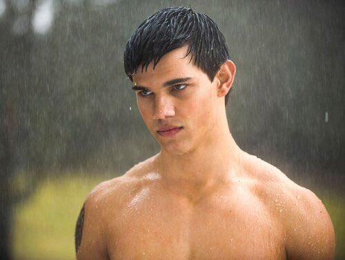 laurapastor1217's tweet photo. Taylor Lautner es otro mundo😍 https://t.co/0M3kUAIPx6