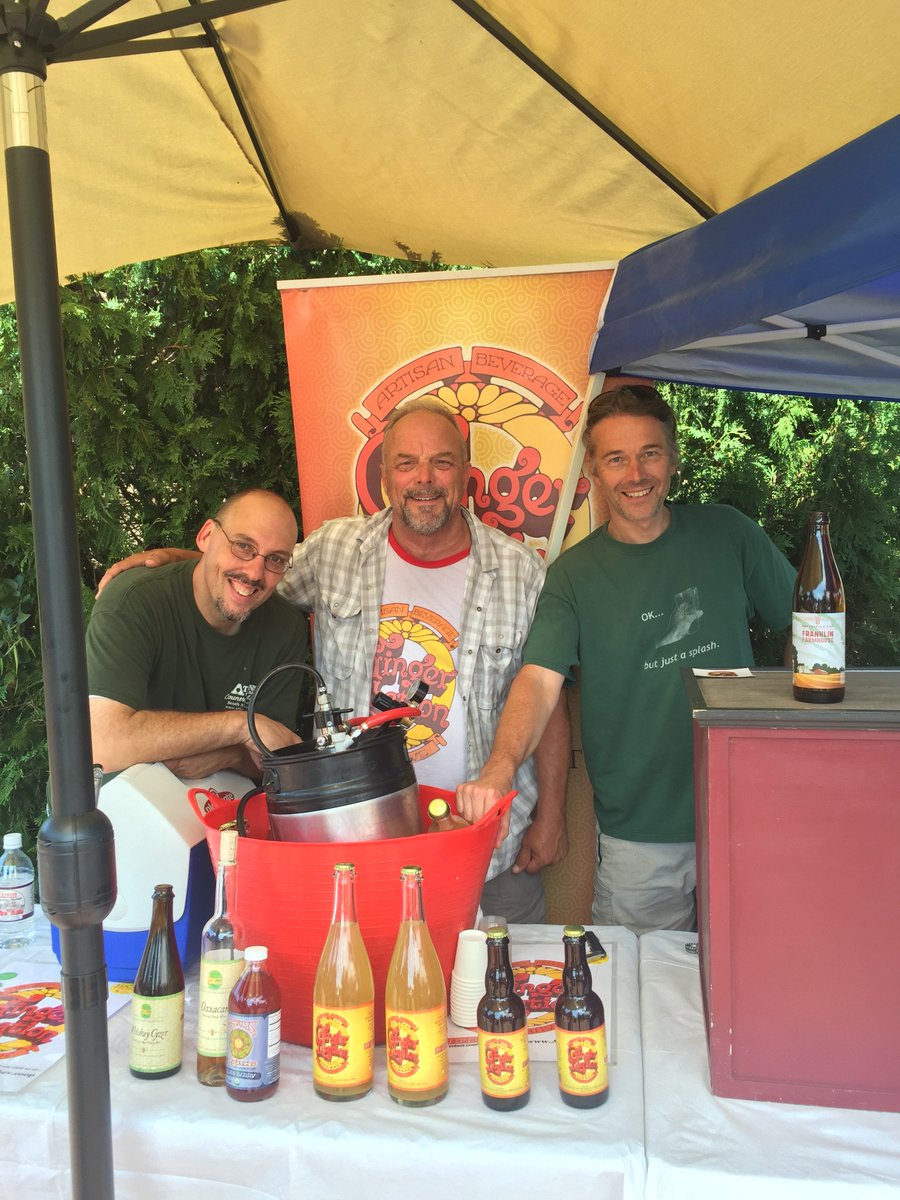 Fun day with <a href="/atkinsfarms/">Atkins Farms</a> &amp; <a href="/thepeoplespint/">The People's Pint</a>  #drinklocal #shoplocal <a href="/GrnRiverAmb/">Green River Ambrosia</a> <a href="/GingerLibation/">Ginger Libation</a> <a href="/KatalystKombuch/">Katalyst Kombucha</a>