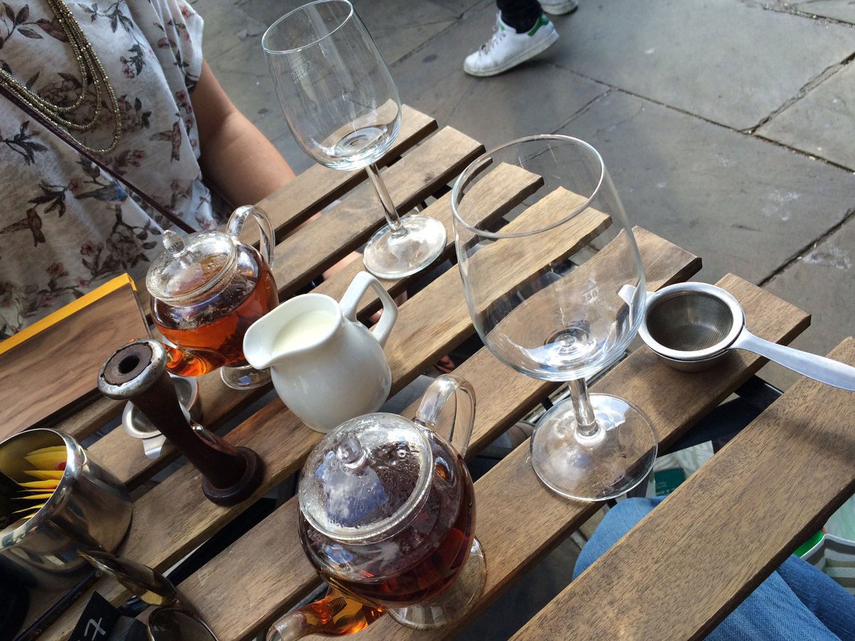 JoshClapham's tweet photo. Tea in a wine glass?? Totally unacceptable. Ruined my bank holiday! @SoVeryBritish #WankyFulham https://t.co/LpVJ6xEIyB