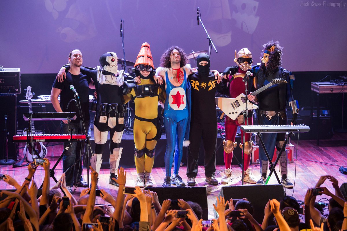 Vauda ᛑᛗᛛ tweet media