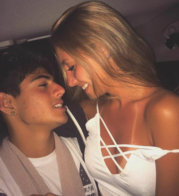 77clov's tweet image. Somos céu e fé, eu e você!!! 💕