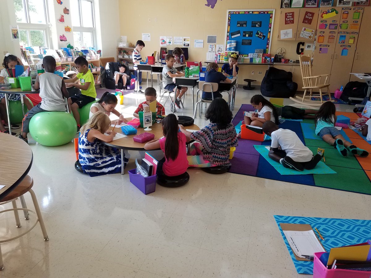 Amazing, successful  first day day with Flexible Seating! #2ndgraderocks #keepgoing <a href="/LittleBennettES/">Little Bennett ES</a> @LBESPrincipal