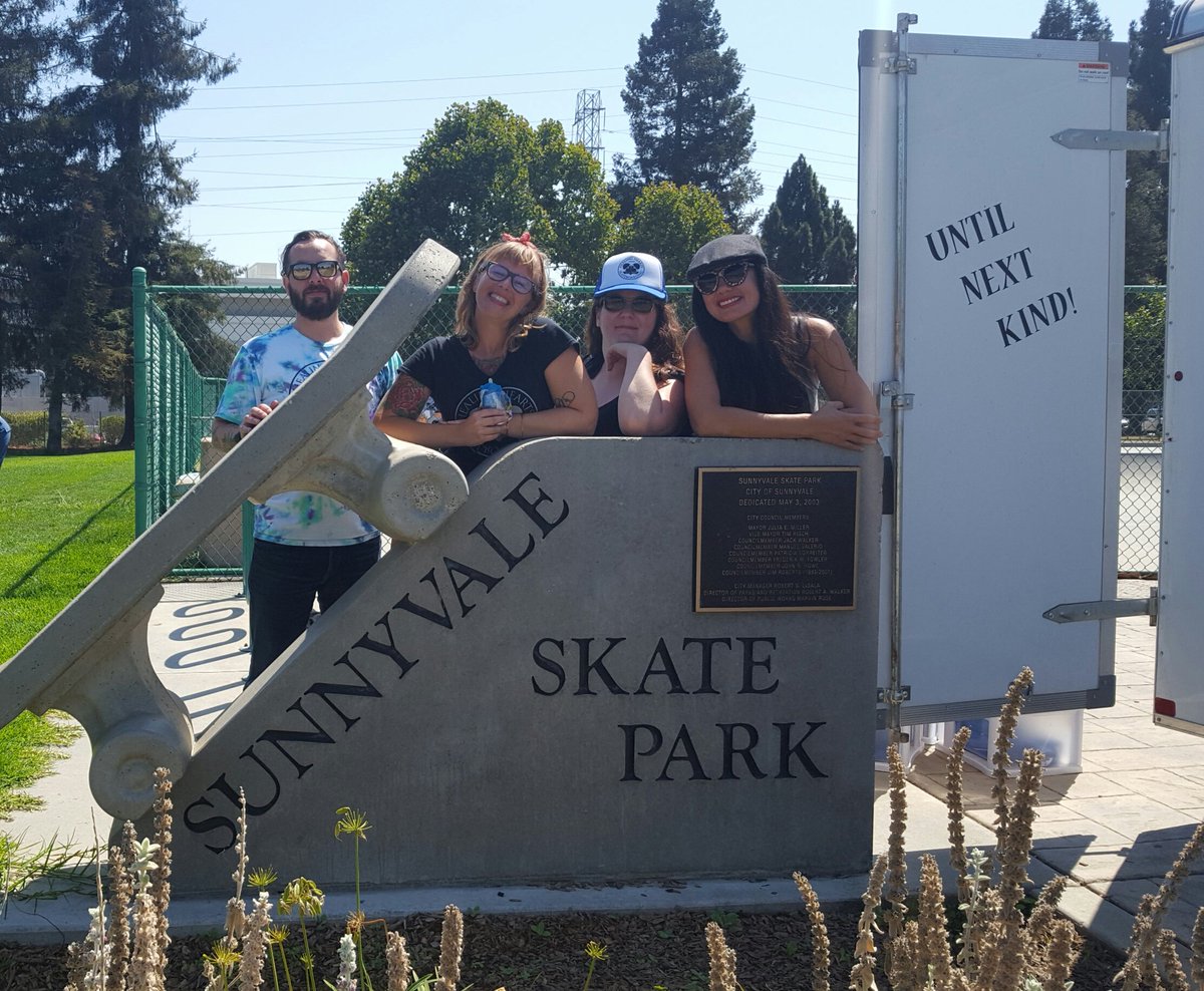 SkateMD_HH's tweet photo. Another day of #healinghearts through #skateboarding #untilnextkind #skatemdhh #kindness #specialneeds #howdoYOUkind https://t.co/duwzEEaPeE
