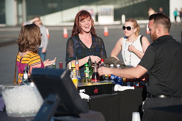 nelson_atkins's tweet image. Don't miss @yfanelson's Food Truck Happy Hour Sept. 9 goo.gl/Jl1MwG with @909thebridge and @lolomusic