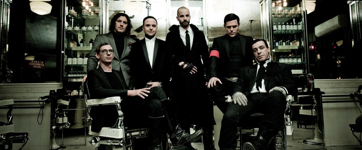 Mxexgxa Rammstein ドイツが生んだ究極の変態紳士インダストリアル メタルバンド ギネスに認定される程の火炎を用いたド迫力のライブパフォーマンスは一見の価値アリ フロントマンのティル リンデマンのカリスマ性は色んな意味で唯一無二 Mxexgxa Rammstein ドイツが生んだ究極の変態紳士インダストリアル メタルバンド ギネスに認定される程の火炎を用いたド迫力のライブパフォーマンスは一見の価値アリ フロントマンのティル リンデマンのカリスマ性は色んな意味で唯一無二