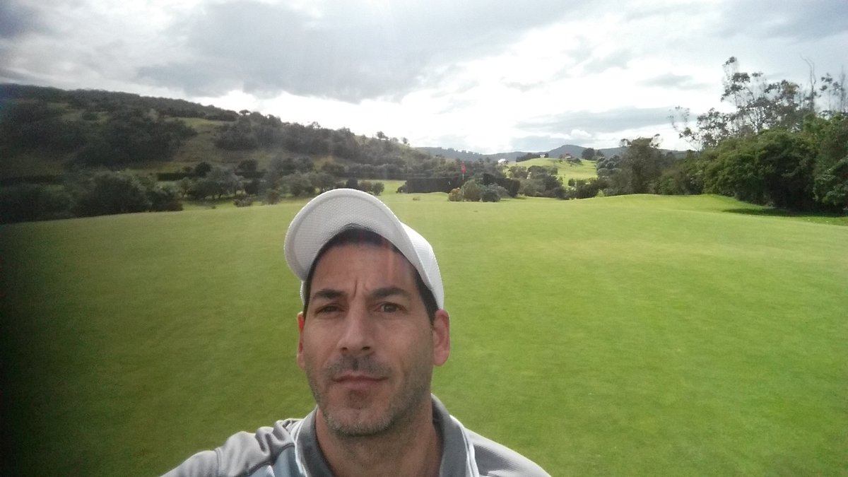 EgenerateAlex's tweet photo. #eGenerate in Bogota Colombia with #investment groups for our S. FL. apartment projects. But first golf at La Cima https://t.co/cID6Y35ELP