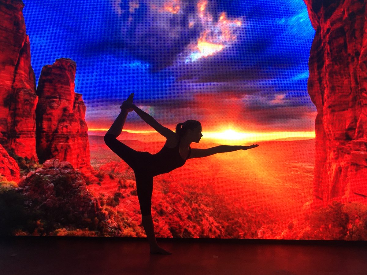 UnexpectedSpace tweet media