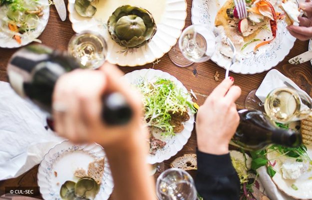 ICYMI: Where to enjoy natural wines in Montréal bit.ly/NaturalMTL #wine