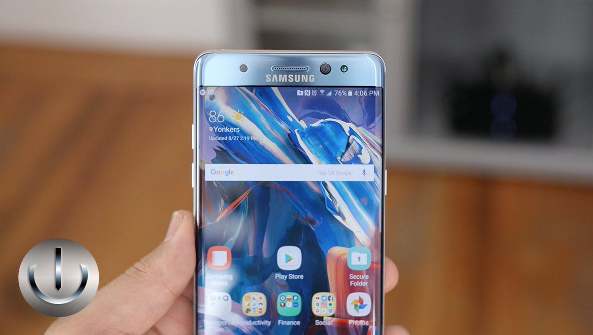 hollaturboi's tweet photo. This video str8 🔥from @TeQreation Galaxy Note 7 | More Than Meets The Eye - https://t.co/QoaG0pziiV https://t.co/0Vy2AMgv56 #datintro