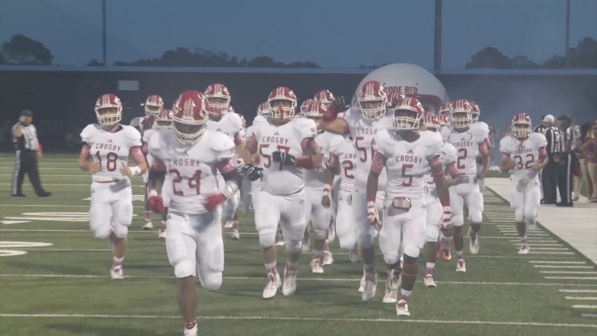 KHOU's tweet photo. VOTE NOW!: Who has the best student section? https://t.co/u6R4wHAxTV #KHOUpreps @CrosbyHS @CyFairISD @ManvelHS https://t.co/LK4P0jgzUQ