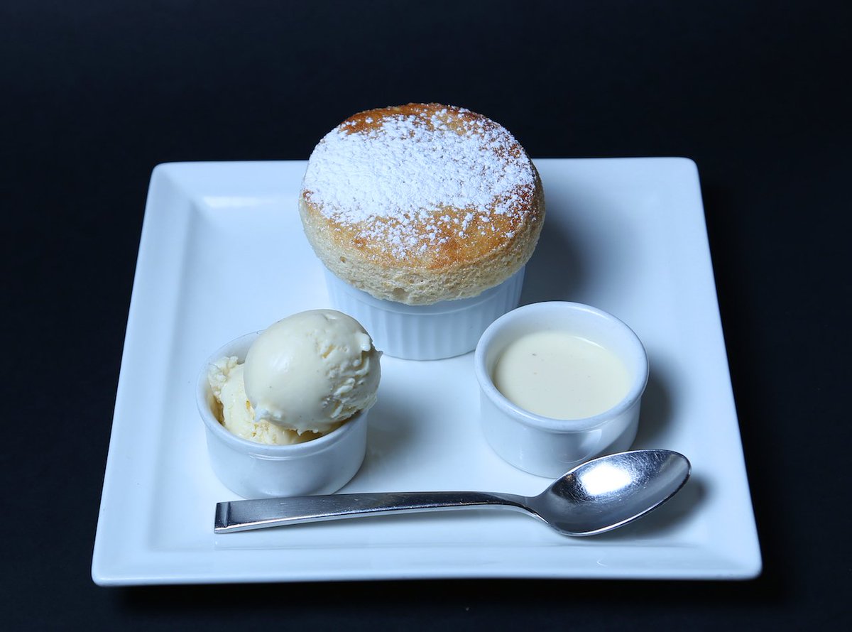 OlivesMexico's tweet photo. Deliciosos motivos para alegrar tu tarde en #OlivesMéxico https://t.co/6IaNMDgsSO