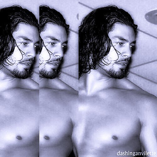 LeeshaNDessy's tweet image. #Roman  #LegendIntheMaking #Eventhen @WWERomanReigns @romanreigns568  @WWETHEUSOS  @theRealRikishi