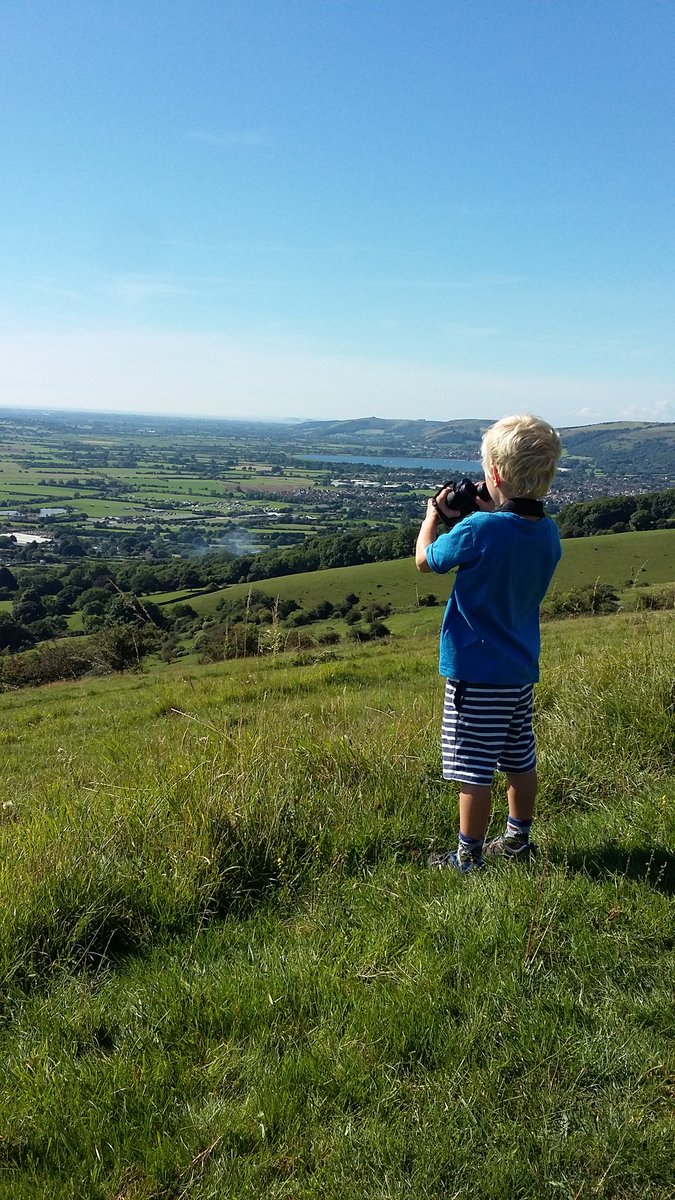 parfteach's tweet photo. Looking out over the shire. https://t.co/I4KrfflfBw