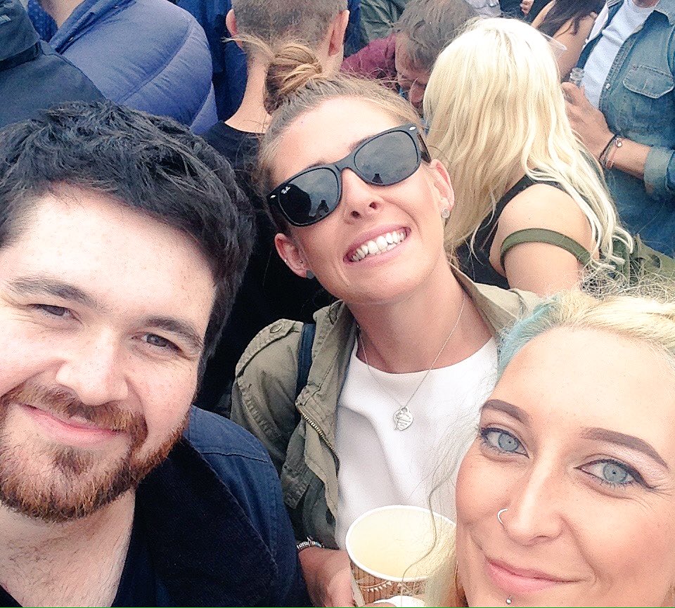 EmmaFarrell88's tweet photo. #gregfest 😂👯🎶🎪🙌🏽 https://t.co/P0NLcQ2BZE