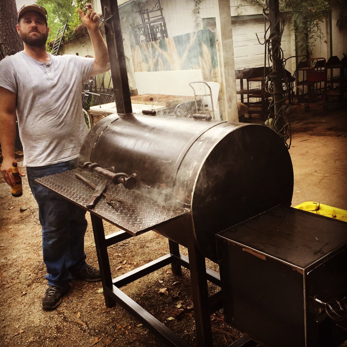 ArtIronForge's tweet photo. Breaking in the grill with the Mahon. #nomnom #fajitas #grill #madeit #worksgreat https://t.co/kZK7mEJPFq
