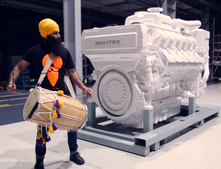 everllence_2025's tweet photo. We say our #engines belong in music videos! #175D @DholUnited #SMM2016 #poweredbypassion https://t.co/k4aYoXQlDP https://t.co/iplXSNFej3