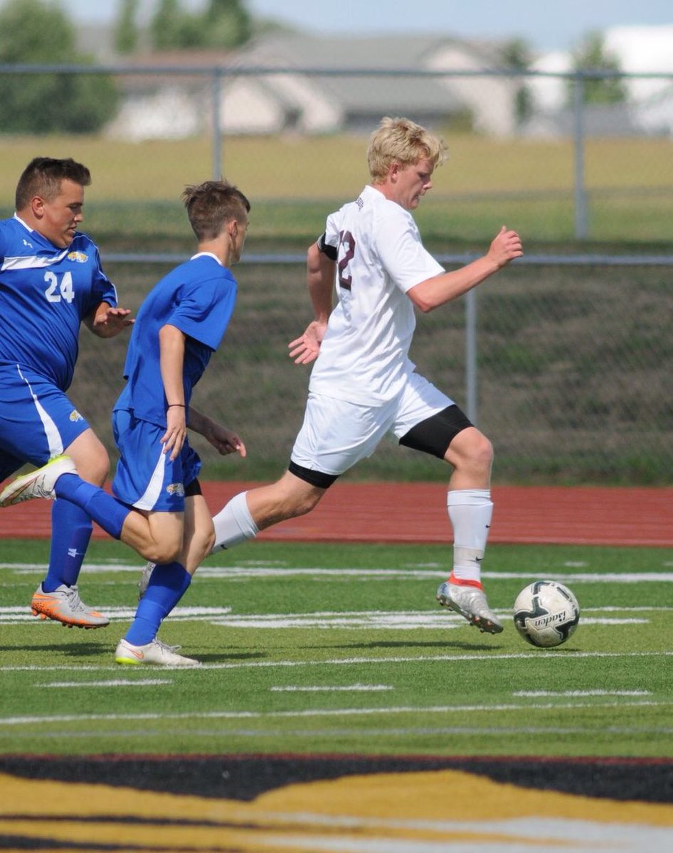 HHS Boys Soccer tweet media