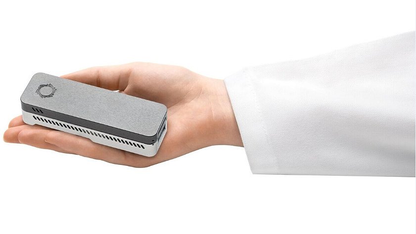 NASA's tweet image. #ICYMI, DNA was sequenced in space today for 1st time ever by #AstroKate on @Space_Station: go.nasa.gov/2c9X6Y7