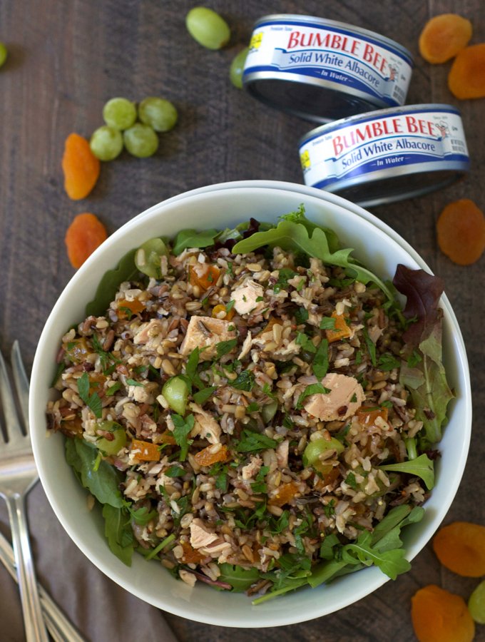 The perfect healthy weekday lunch! bit.ly/2bDuc1j <a href="/BumbleBeeFoods/">Bumble Bee Seafoods</a> #OnlyAlbacore #CG #MotivationMonday #ad