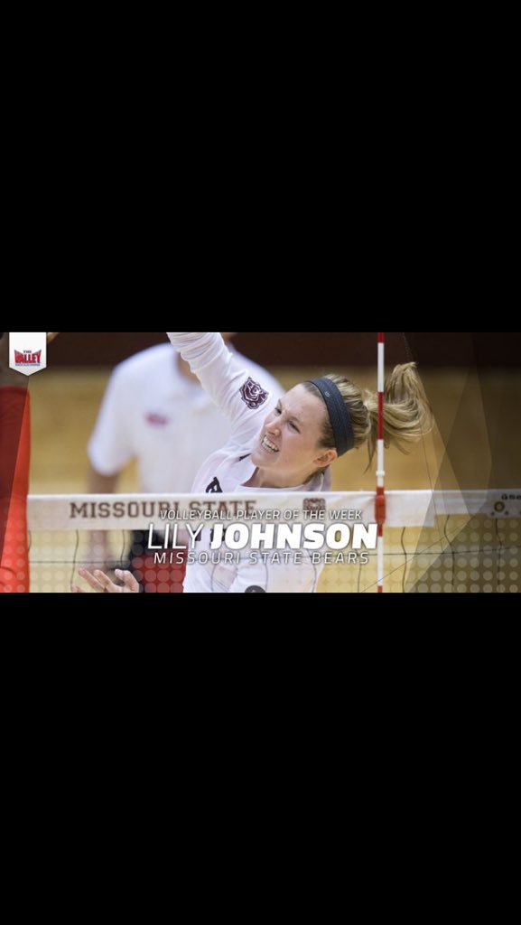 flat_raz's tweet image. How cool is this? Two outstanding Bears doing outstanding things! Congrats @NickB_15 @LilyJ17 #BearProud #BearFam