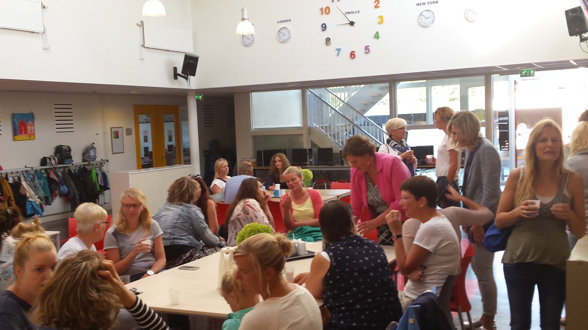 Het nieuwe schooljaar samen met ouders ingeluid met een kopje koffie...