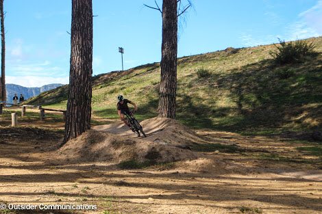 Who will be joining at 5:30pm to win a <a href="/DrEvilClassic/">Dr. Evil Experience</a> entry? <a href="/FLANDRIACYCLES/">FLANDRIA CYCLES</a> @BMTbikeshop <a href="/MasonsBikeInn/">Masons Bike Inn</a> @MatiesHP