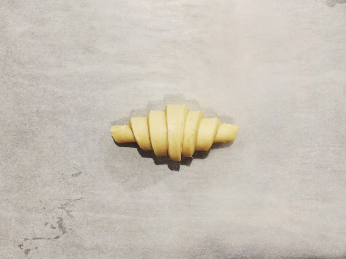 Early this morning... #croissant!! Qué rico para desayunar!