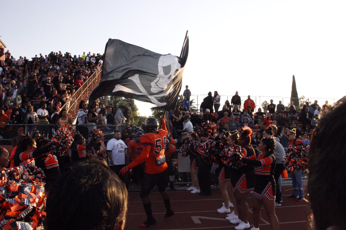 Riocakez's tweet photo. ▪️🔸 Friday was a great day 🔸▪️#fridaynightlights https://t.co/rhxfzDS8gy