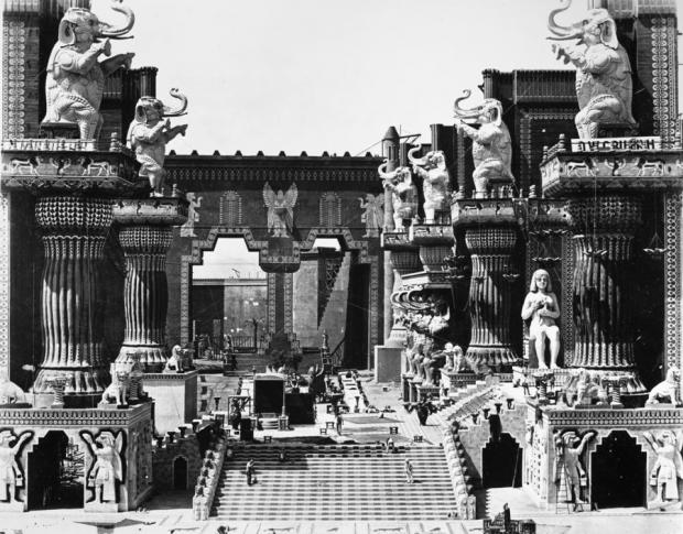 TheCinegogue's tweet image. The massive set for the film Intolerance (1916) dir.  D. W. Griffith