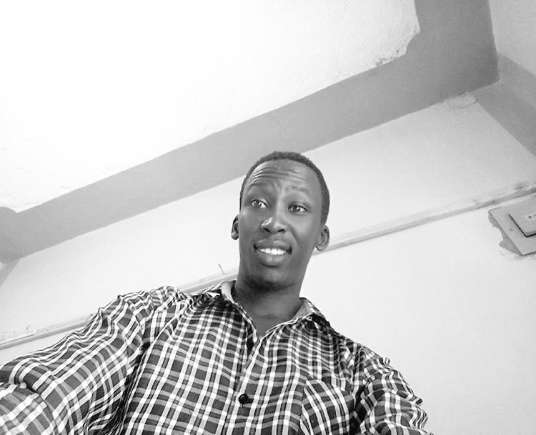 I nominate my self for #SelfieTuesdayKE ..
If you’re awake, doesn’t mean u should stop dreaming. #BWSelfieChallenge