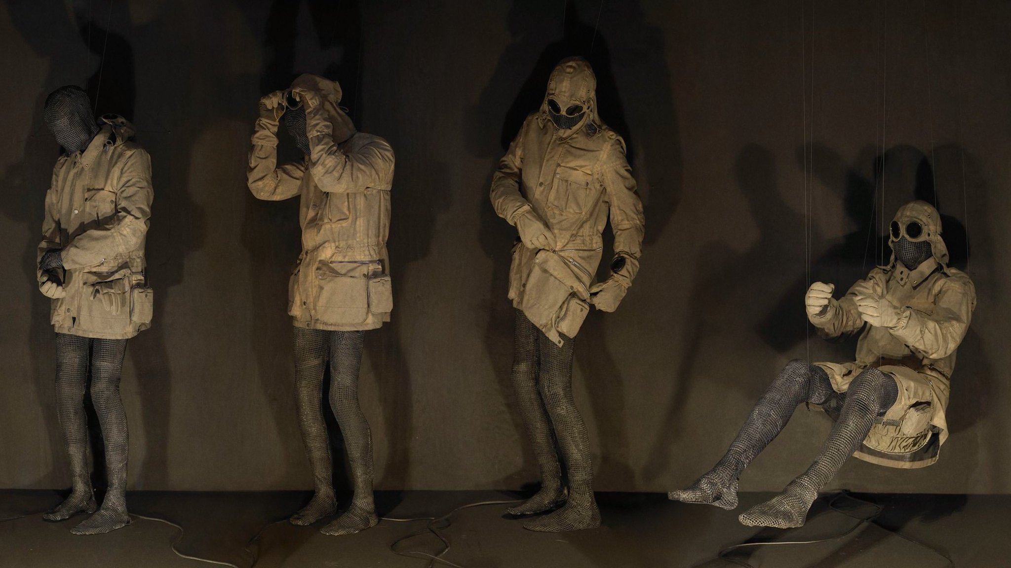 AITOR THROUP STUDIO on X A.T. STUDIO ARCHIVE C.P. COMPANY 20th Anniversary Goggle Jacket 2009. CPCompanyUK https t 429o59o2Dt X