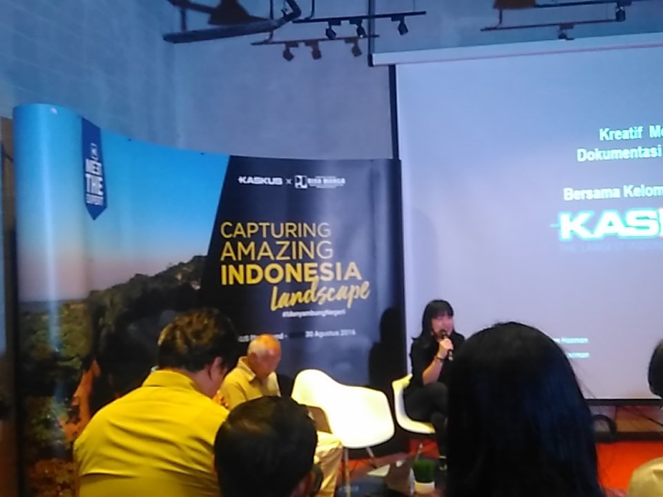 jeduls's tweet photo. Yuk, Cuti ilmu dari Pak Don hasman di KASKUS MEET THE EXPERT @kaskus @disbinamarga #KASKUSMTE #MenyambungNegeri https://t.co/lFJsk0yg3O