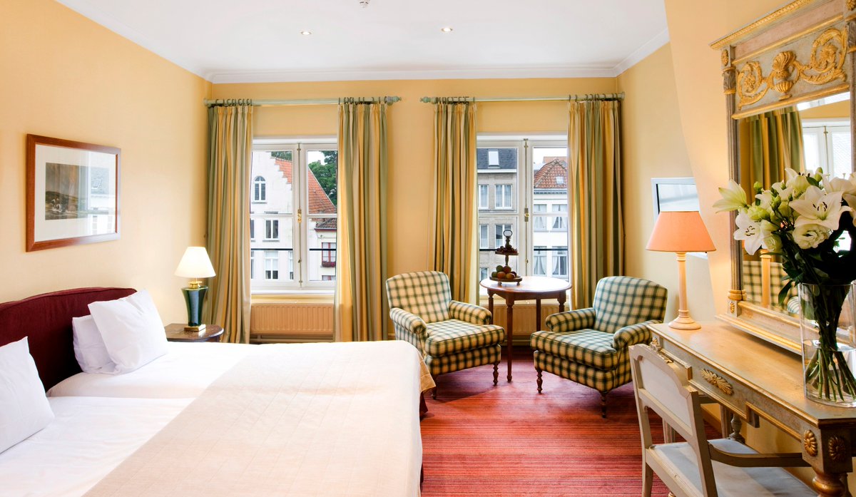 MartinsHotels's tweet image. Save the date! @trouwenbrugge  7-8-9 oktober 2016 trouwenbrugge.be maak kans op een gratis overnachting