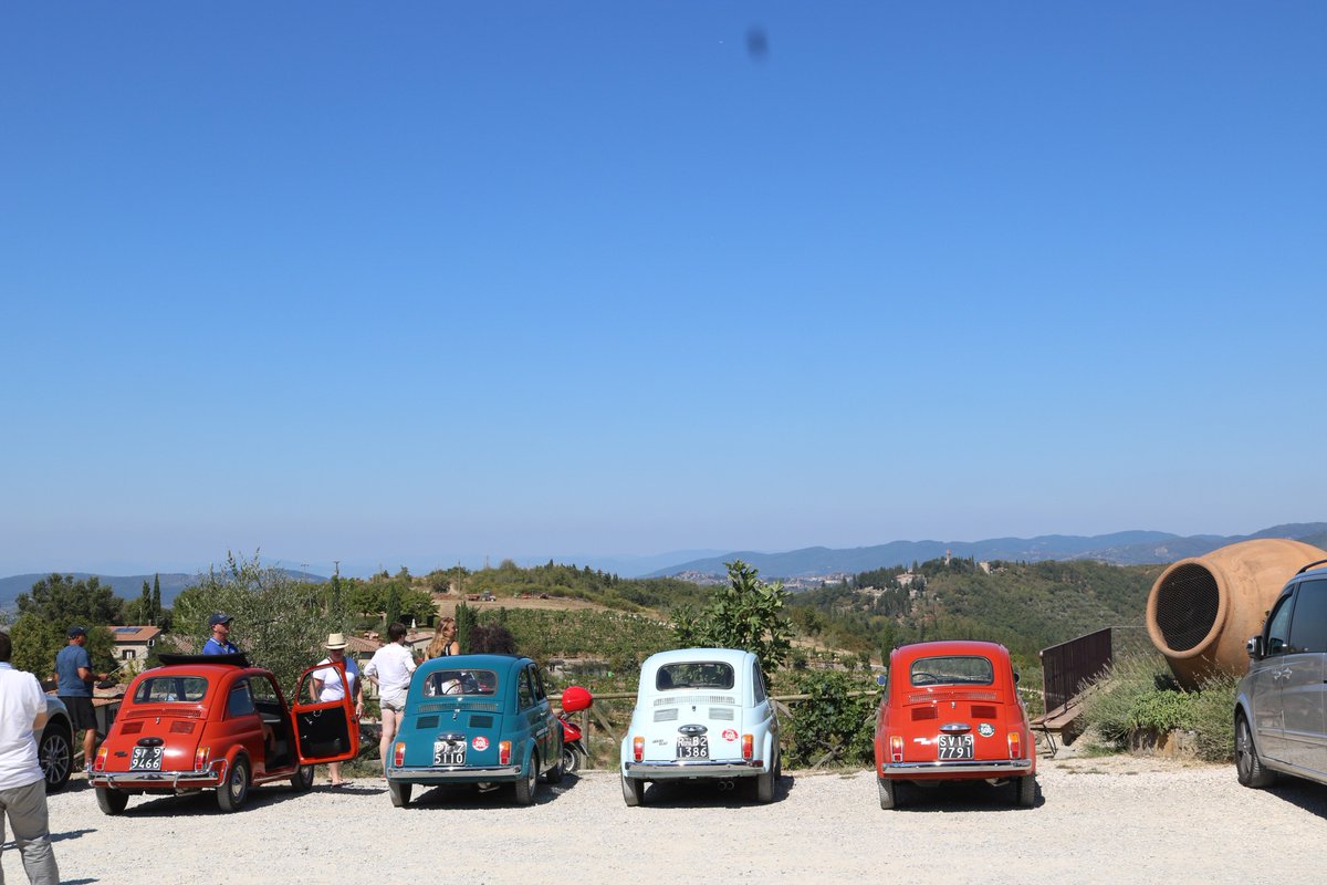 JoeJanaszek's tweet photo. Just another day in Tuscany @FIATUSA #Fiat500 https://t.co/Ct7Lw9nQxU
