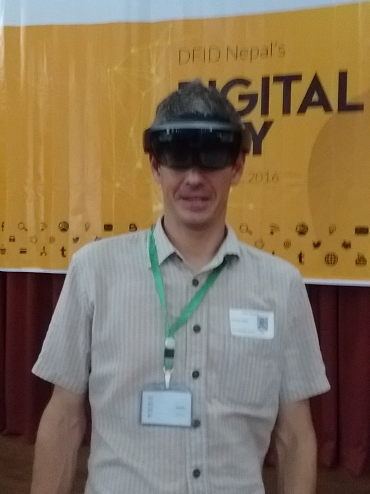 NLab_WV's tweet image. Trying out Hololens #DigitalDfid during Digital day @InnovateDFID #HumanitarianInnovation