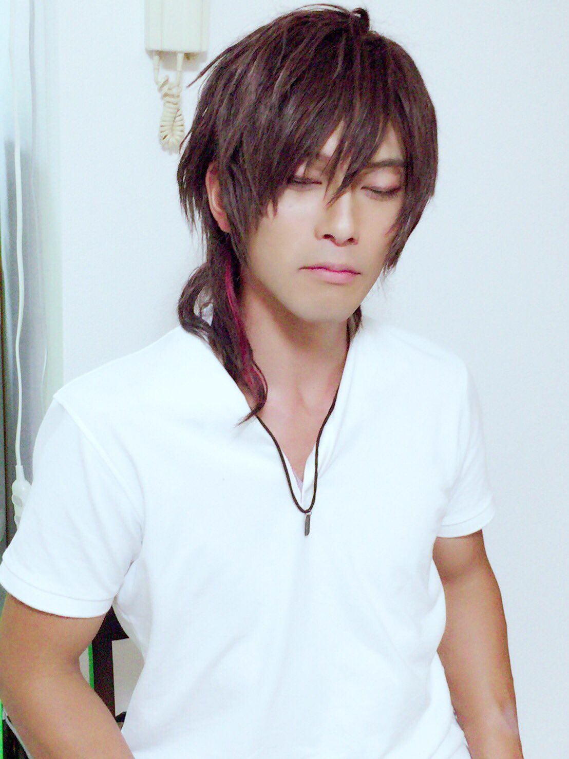 多以良 これでも大丈夫 楽しい大倶利伽羅メイク講座中の私 近々 衣装をちゃんと着てから出す 衣装まだ届いてない 夏の 大倶利伽羅祭り T Co Ogiyxrw7zr Twitter