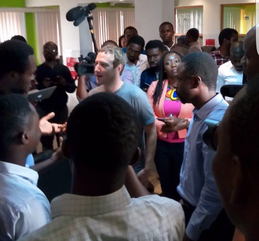 9grrepublican's tweet photo. counting down before APC claims Mark Zuckerberg visit as a fulfillment of campeign promises.

10.9.8.7.... https://t.co/HTzedrq1Tf