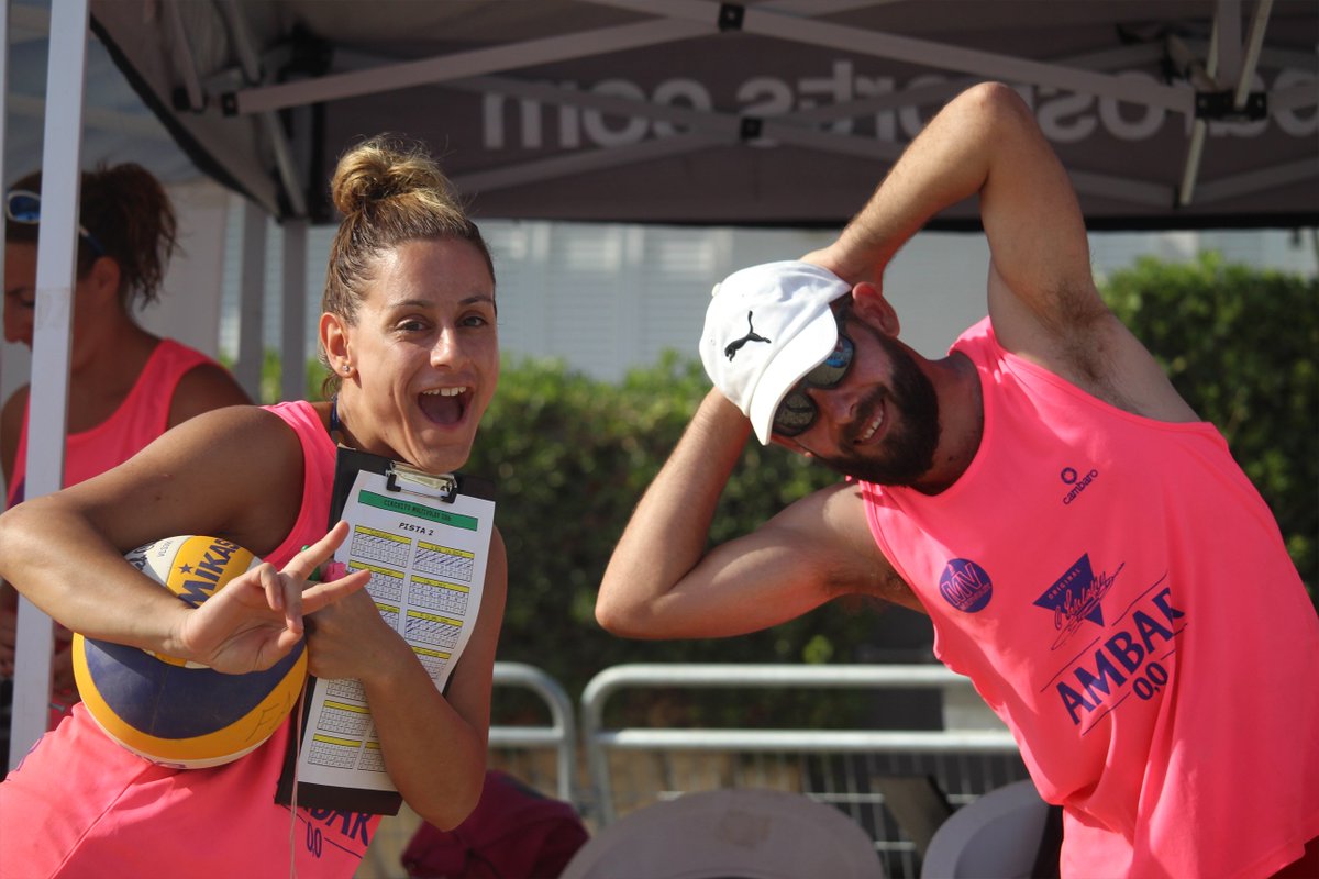 MultiVoley's tweet photo. Ya esta disponible el album con la mejores fotos del I Open @ajAltafulla. #Multivoley2016 https://t.co/n81yOUq8Gk https://t.co/AmijPnzz1Y