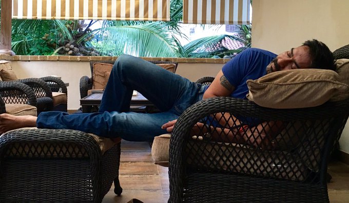 View image on Twitter