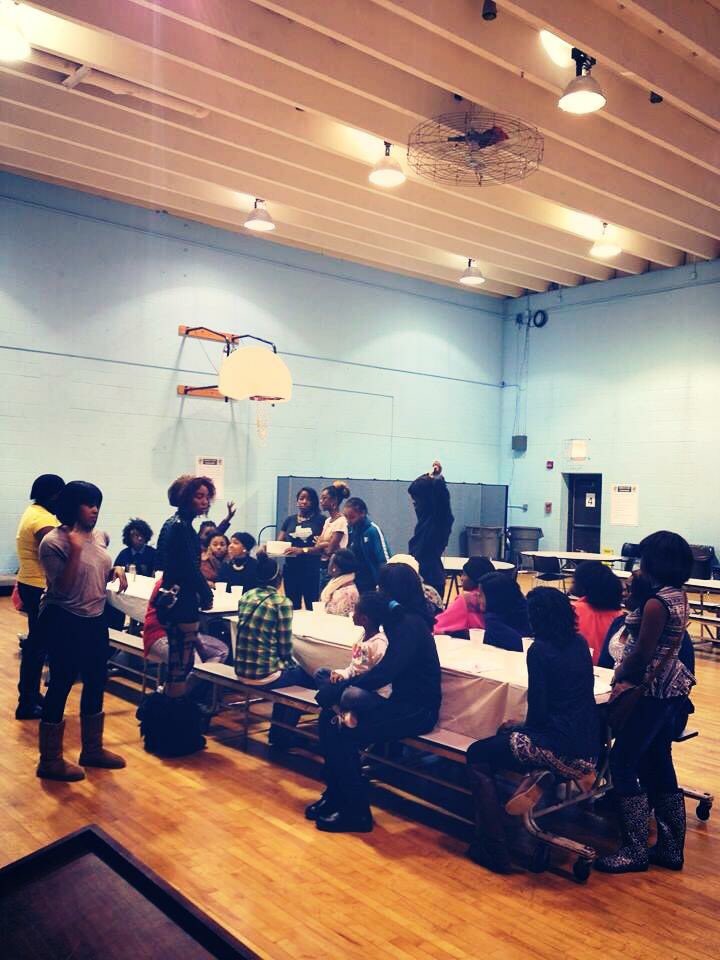 ThatGirlLaurenT's tweet photo. Being a life coach/mentor for young ladies. @RemyRefined #remyrefined #chicagosweepstakes #farfallagirl https://t.co/TAEjmOqHZT