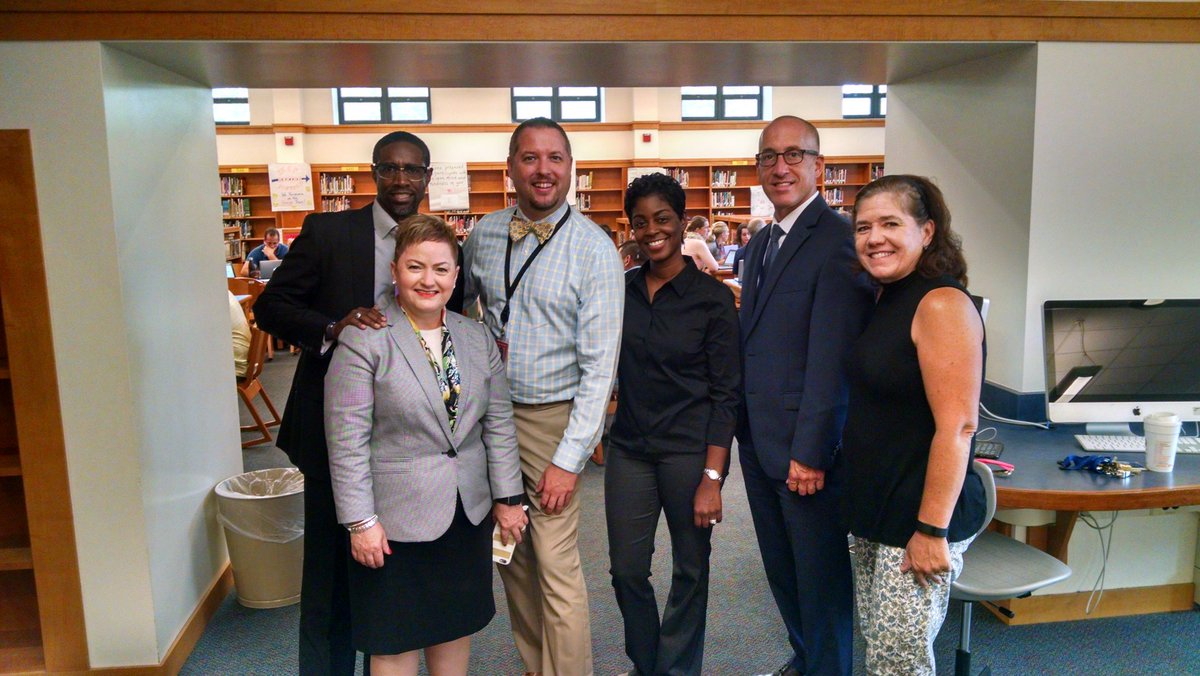 skibaina2's tweet image. 4th stop-the math group at Tappan! #a2gether #a2math @A2schools @A2SchoolsSuper @PiHiPrincipal