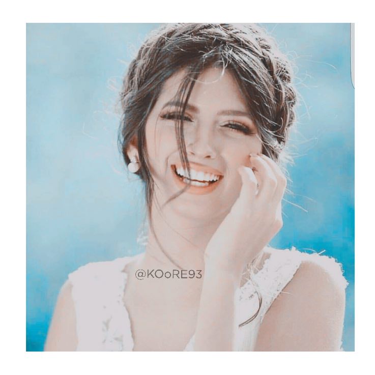 حبيبه حمودي:
🎀

أي عشگـتــك 
وگلبي طــك فرحـة علـيك 🍒
يالضحكتك تـآرسة 
گليبي تـــرس 💔🍃"
#سوسو