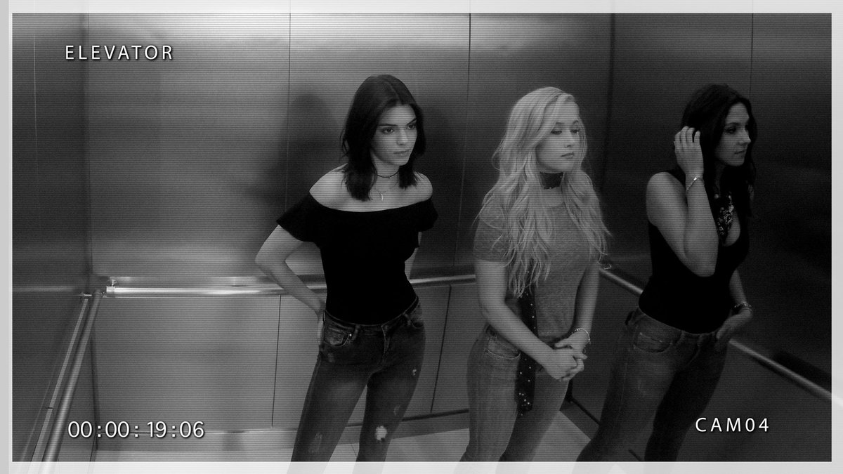 Mira el nuevo #elevatorpitch con <a href="/KendallJenner/">Kendall</a> @VestaLugg &amp; #KelCalderon para campaña Jeans de <a href="/tiendas_paris/">Tiendas Paris</a>