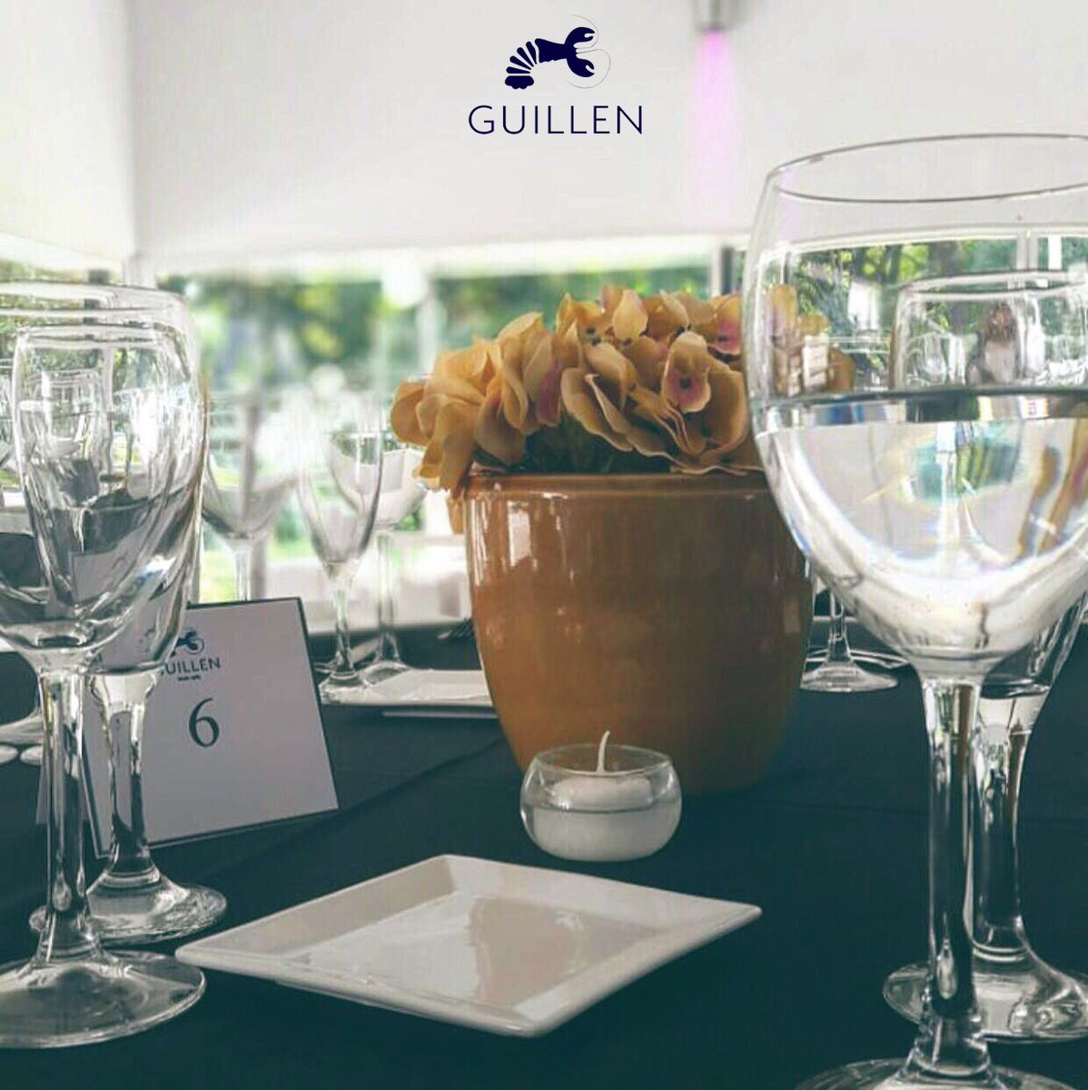 Aunque el clima no acompañe... ya está todo listo para las degustaciones de los eventos que se vienen.