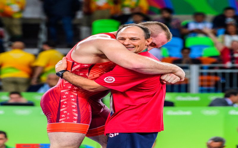 USAWrestling's tweet image. COLUMBUS DISPATCH: @LouRosselli leaving Ohio State for Oklahoma job go.teamusa.org/2bODzss