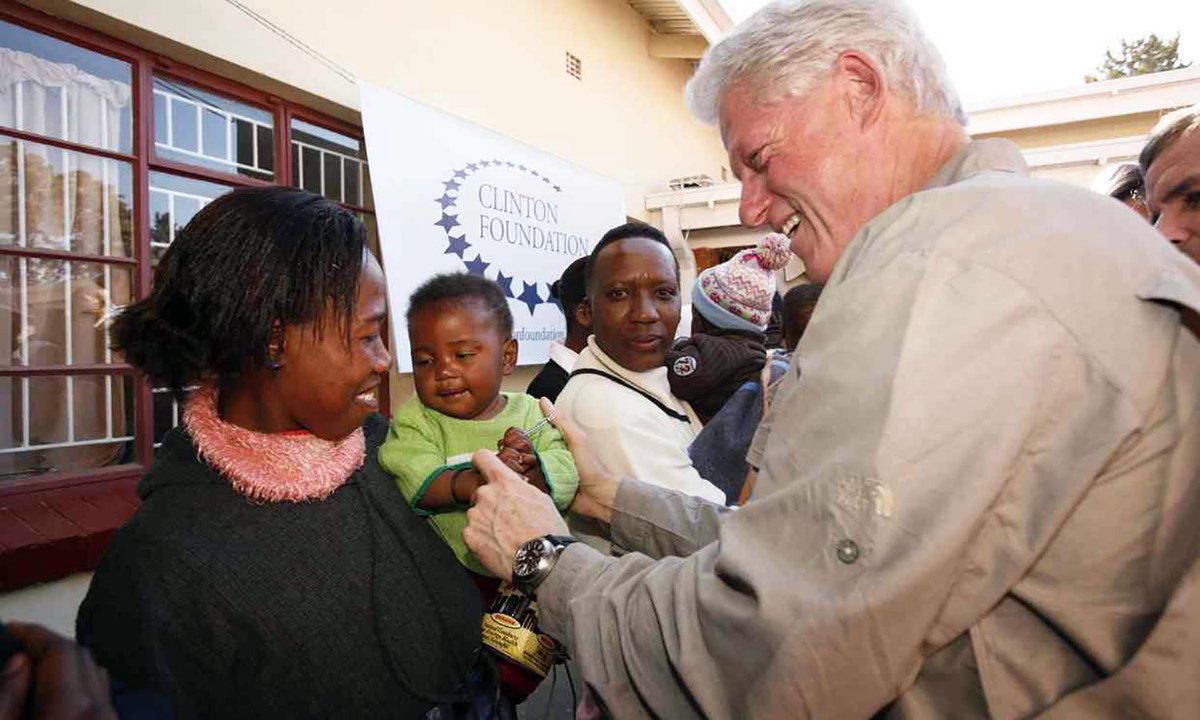 NadelParis's tweet photo. trump: CHILD KILLER! #ClintonFoundation SAVES LIVES! https://t.co/ogwnxZNCaO #children #Aids #ImWithHer #NeverTrump https://t.co/JZu7LP3eya