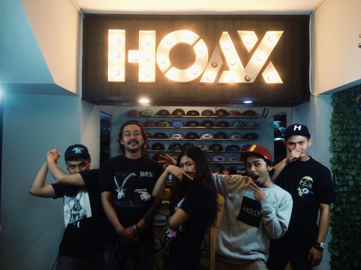 Follow instagram kita : <a href="/vocbdg/">VICTIM OF CHANGE</a>