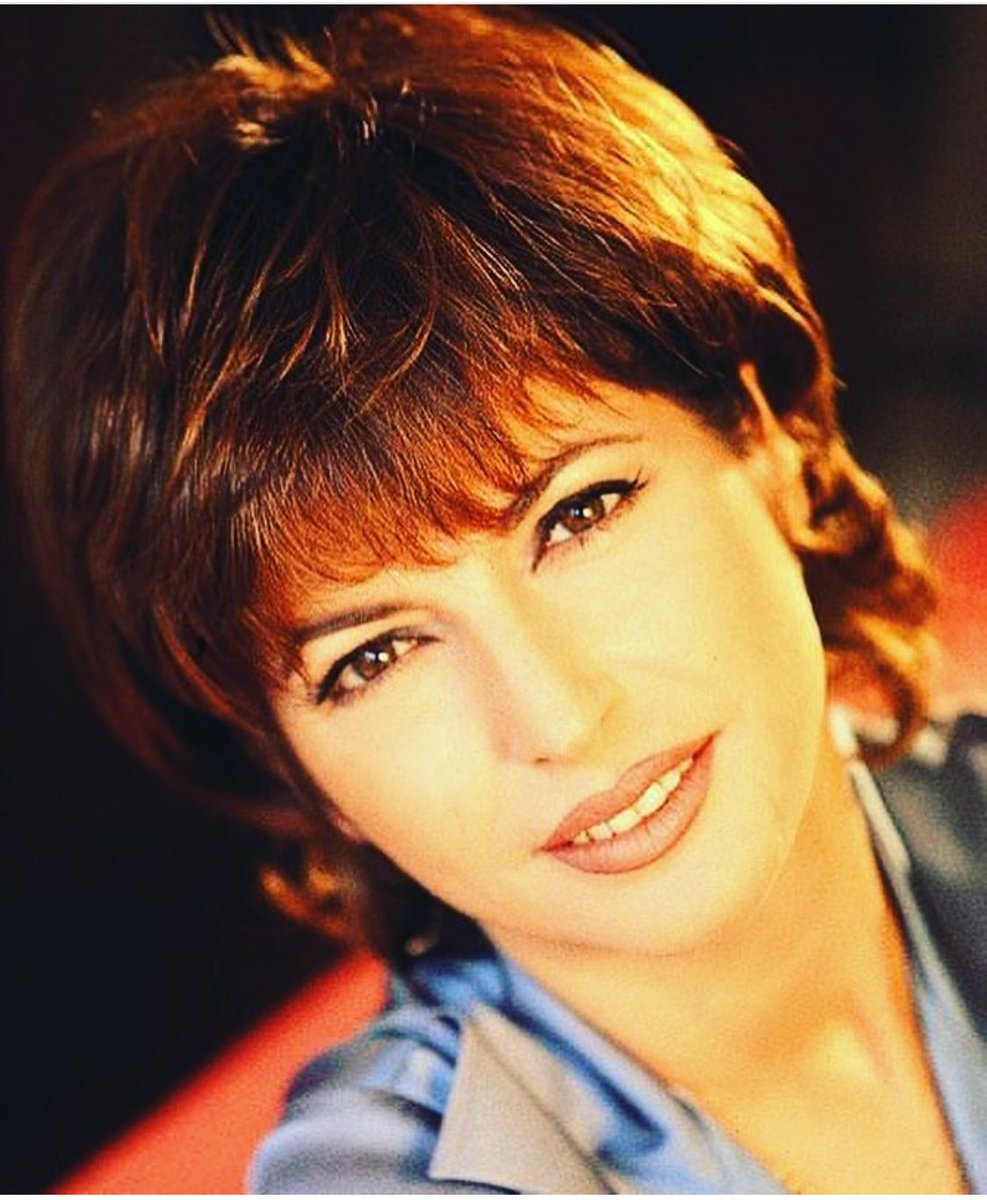 MEKANIN  CENNET OLSUN  GÜZEL YÜREKLI ÜSTAD  NASIDE